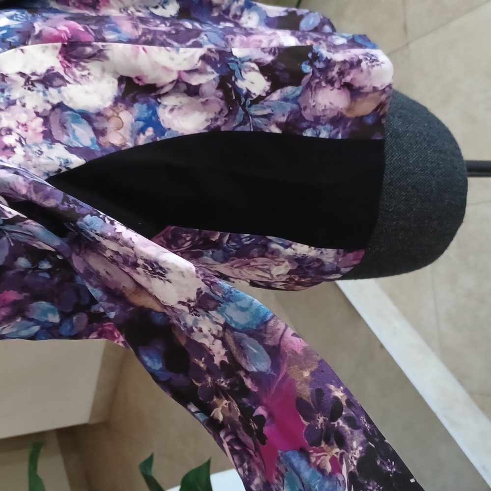 Cache Jacket - Picture 9 of 10